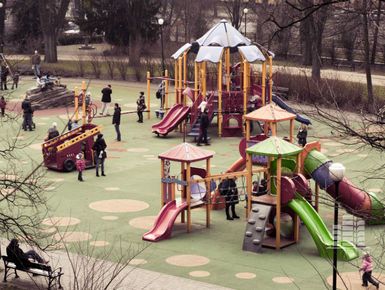 Жильцов многоэтажек обяжут платить за новые лавочки и детские площадки