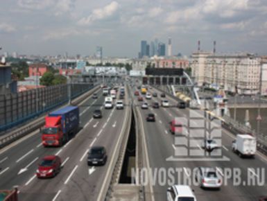 Транспортную инфраструктуру развивают в Петербурге