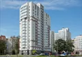 Кирпично-монолитный разноэтажный комплекс «Белый парус» состоит из секций высотой 14-16 этажей, со встроенно-пристроенным паркингом и нежилыми помещениями на первом этаже.