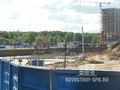 Срок передачи домов второй очереди в эксплуатацию по проектной декларации - июнь 2014 года. Фото от 04.09.2013 года.