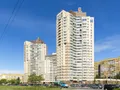 ЖК возведен на пересечении Петергофского шоссе и проспекта Кузнецова. Фото от 14.07.2015 г.