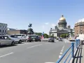 Вид от Апарт-отель «Исаакиевская Ассамблея»  на Исаакиевскую площадь. Фото от 08.07.2015 г.