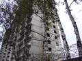Территория артиллерийского завода, где строится дом, пока еще не стала уютной. Фото от 08.10.2013 года.