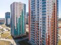 ЖК «Новая Охта». В декоре комбинируются множество цветовых фрагментов. Аэрофотосъемка от 11.04.2018.