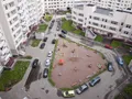 Благоустроенная придомовая территория ЖК. Фото от 17.08.2015 г.