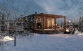 Безопасность обеспечивают огороженная территория и въездная группа с зоной КПП.