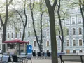 Аллея рядом с домом.