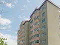 Во всех планировках предусмотрены балконы и лоджии. Фото от 30.06.2015 г.