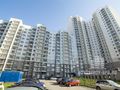 Дом возведен застройщиком ЛСР Недвижимость. Фото от 19.05.2015 г.