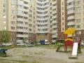 Детская площадка на территории корпуса 1. Фото от 25.06.2015 г.