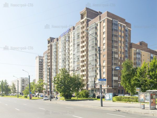 ЖК «Дом-Мегалит у парка им. Есенина», м. Улица Дыбенко