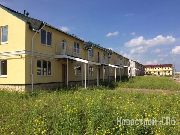 Поселок таунхаусов Есенин Village