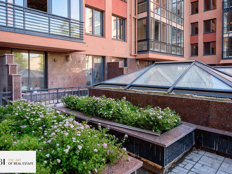 На строительстве ArtStudio выполнен основной объем строительных работ, получено заключение о соответствии, готовимся к сдаче объекта в эксплуатацию. В июне полностью завершили кровельные работы, монтаж дверей, устройство полов в паркинге. Подходят к ...