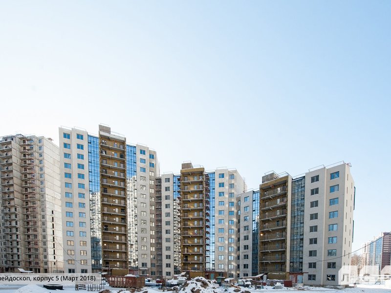 Ведутся работы по устройству кровли
Ведутся отделочные работы
Ведутся работы по остеклению оконных проемов 
Ведутся фасадные работы
Ведутся работы по остеклению балконов
Ведутся работы по устройству внутренних (сантехнических, электромонтажных, ...