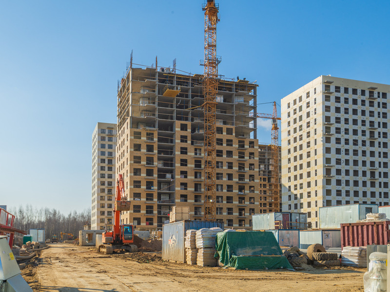 Апрель 2025