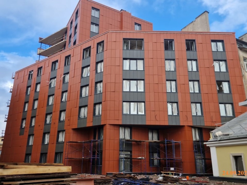 Сентябрь 2025