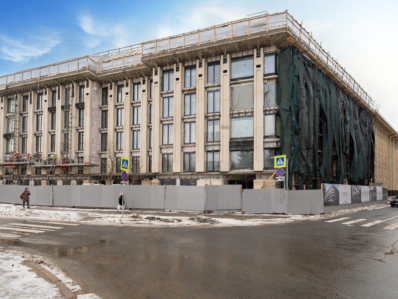 Март 2026