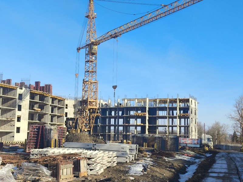 Март 2026