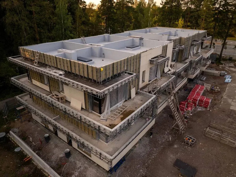 Сентябрь 2025