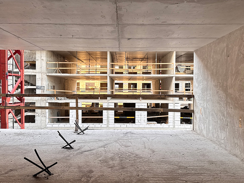 Сентябрь 2025