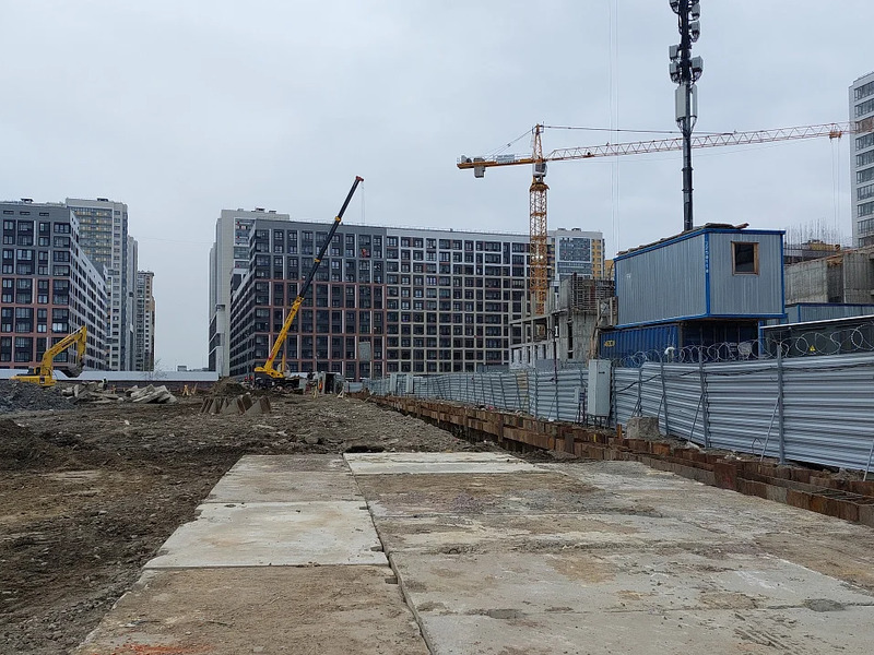 Апрель 2026