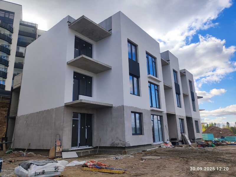 Сентябрь 2025