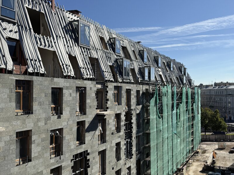 Сентябрь 2025