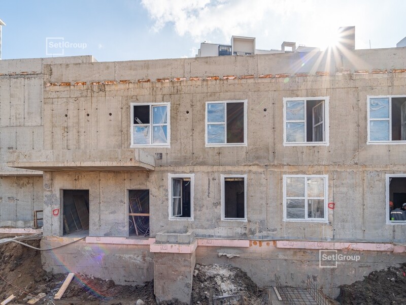 Сентябрь 2025